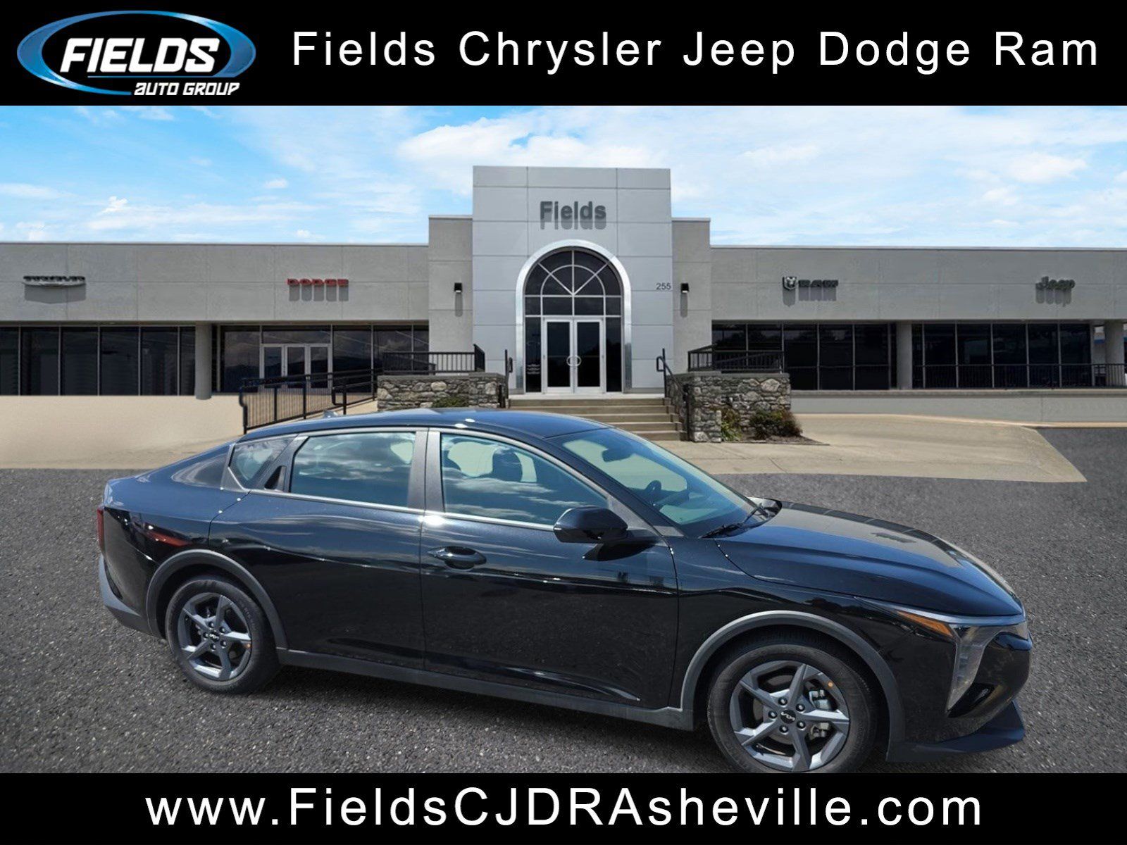 Used 2025 Kia K4 FWD image 1