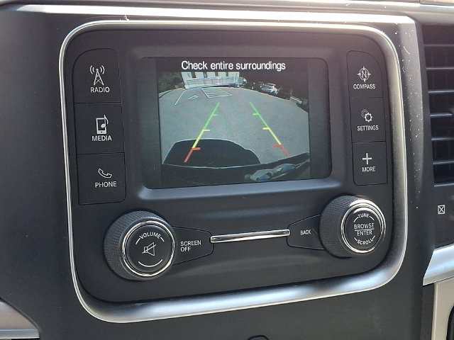 Used 2017 RAM 1500 Classic SLT AWD/4WD image 22