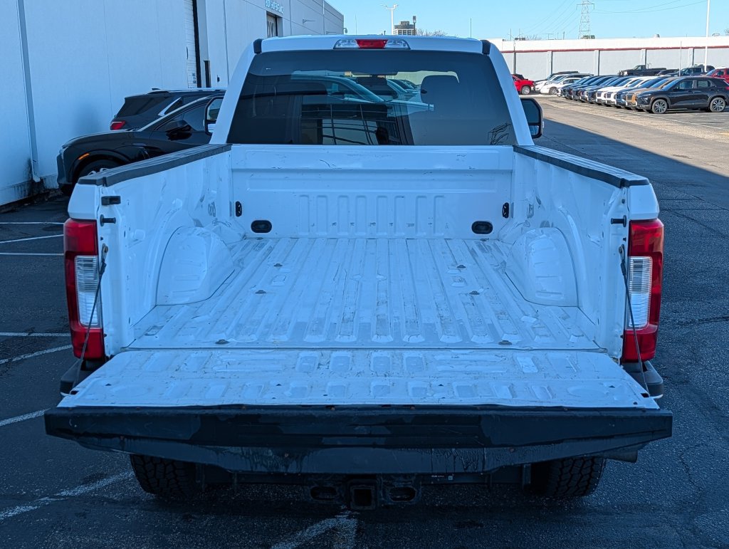 Used 2018 Ford F350 XLT AWD/4WD image 8