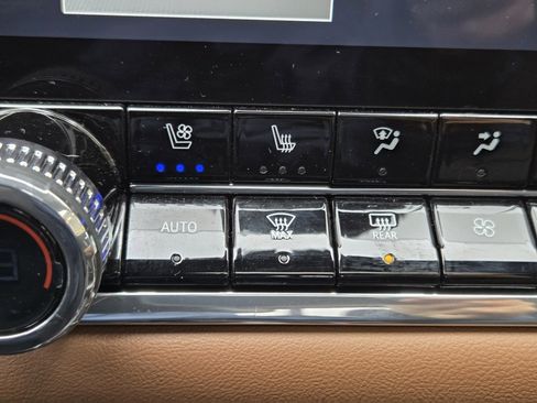 Used 2024 GMC Canyon AT4 w/ AT4 Premium Package image 45