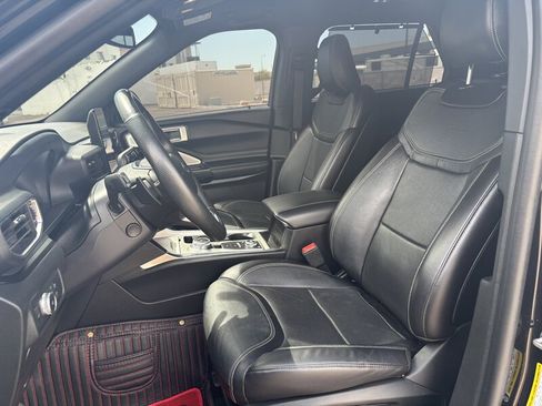 Used 2020 Ford Explorer ST w/ Premium Technology Package AWD/4WD image 23