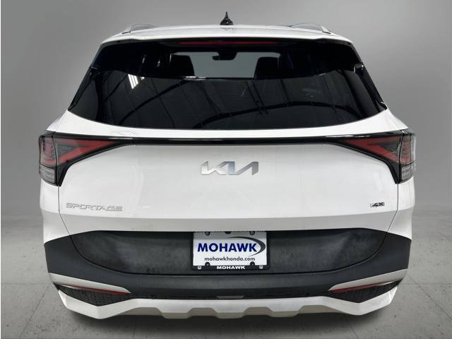 Used 2024 Kia Sportage EX AWD/4WD image 4