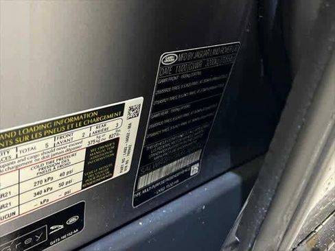 Used 2021 Land Rover Range Rover Sport HSE image 29