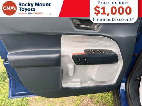 Used 2023 Ford Maverick XLT w/ XLT Luxury Package image 10