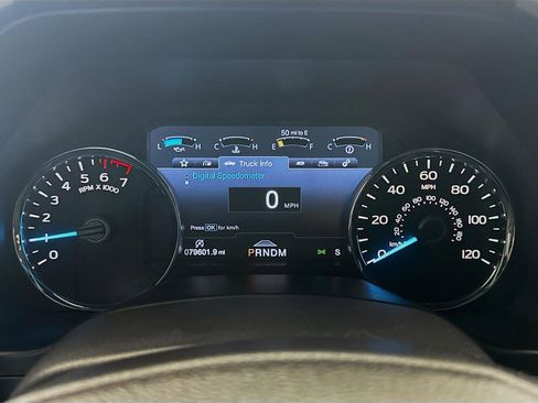 Used 2018 Ford F150 Platinum w/ Equipment Group 701A Luxury image 48