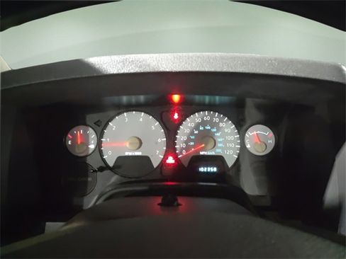 Used 2008 Dodge Ram 1500 Truck ST image 17