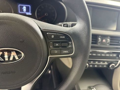 Used 2018 Kia Optima LX w/ 17" Alloy Wheels Package image 13