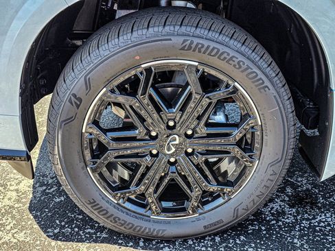 New 2026 INFINITI QX80 4WD w/ Sport Exterior Package image 7