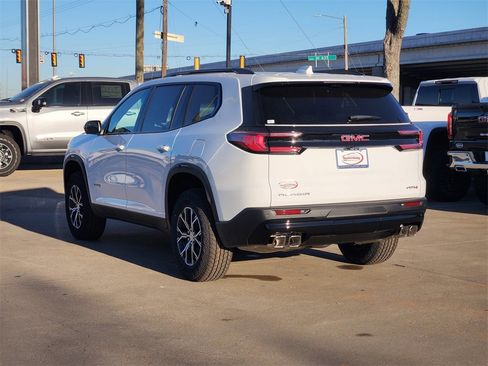 New 2026 GMC Acadia AT4 w/ LPO, Floor Liner Package image 3