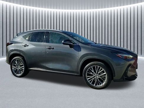 Used 2024 Lexus NX 350 AWD w/ Vision Package image 4