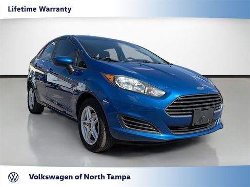 Used 2019 Ford Fiesta SE FWD image 1