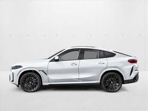 New 2026 BMW X6 xDrive40i image 3