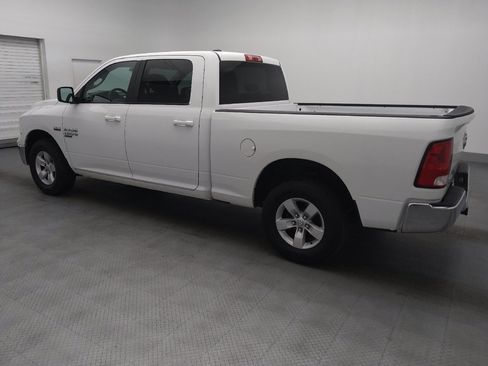 Used 2021 RAM 1500 Classic SLT AWD/4WD image 3