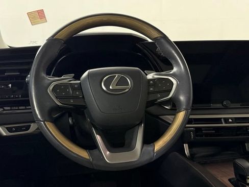 Used 2023 Lexus RX 350 w/ Cold Area Package AWD/4WD image 29