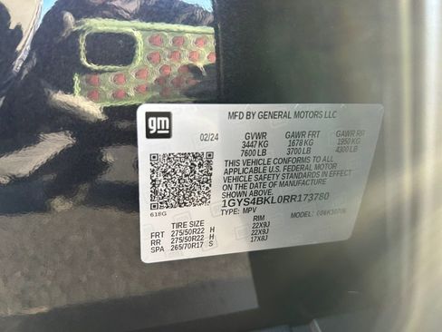 Used 2024 Cadillac Escalade Premium Luxury w/ LPO, Floor Liner Package image 34