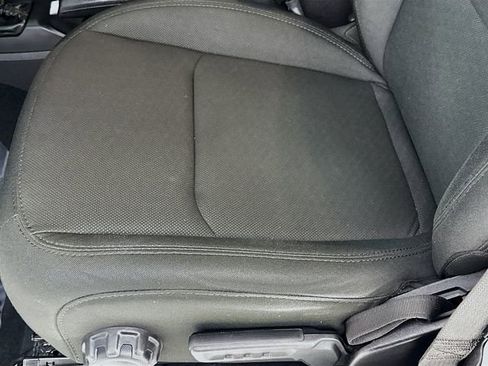 Used 2022 Jeep Gladiator Willys image 18