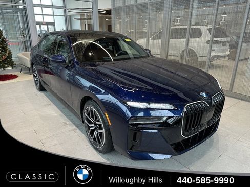New 2026 BMW 760i xDrive w/ Executive Package image 1
