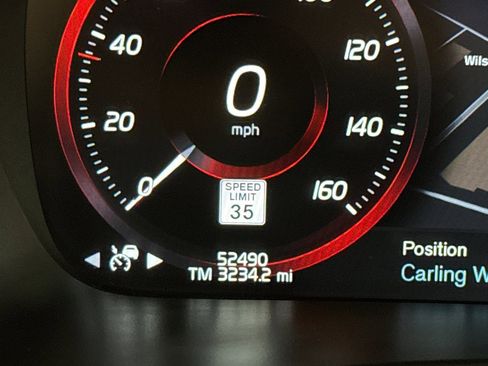 Used 2020 Volvo XC90 T6 R-Design w/ Protection Package Premier image 20