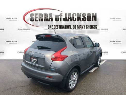 Used 2014 Nissan Juke SV w/ Navigation Package image 8