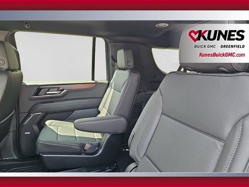 New 2026 GMC Yukon XL Denali w/ LPO, Illumination Package AWD/4WD image 29