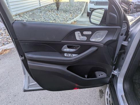 Certified 2025 Mercedes-Benz GLS 450 4MATIC w/ AMG Line Exterior image 13