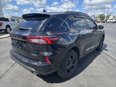Certified 2024 Ford Escape ST-Line w/ Tech Pack #1 AWD/4WD image 7