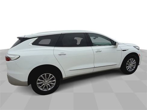 Used 2024 Buick Enclave Premium image 42