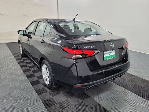 Used 2025 Nissan Versa S w/ Trunk Package FWD image 5