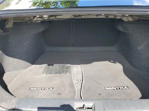 Used 2020 Nissan Sentra SR image 28