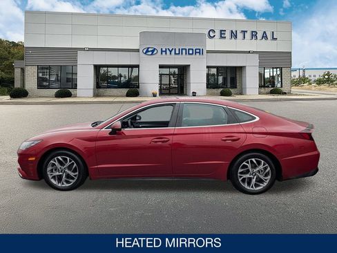 Certified 2023 Hyundai Sonata SEL image 3