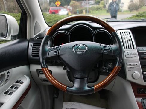 Used 2007 Lexus RX 400h 2WD image 17
