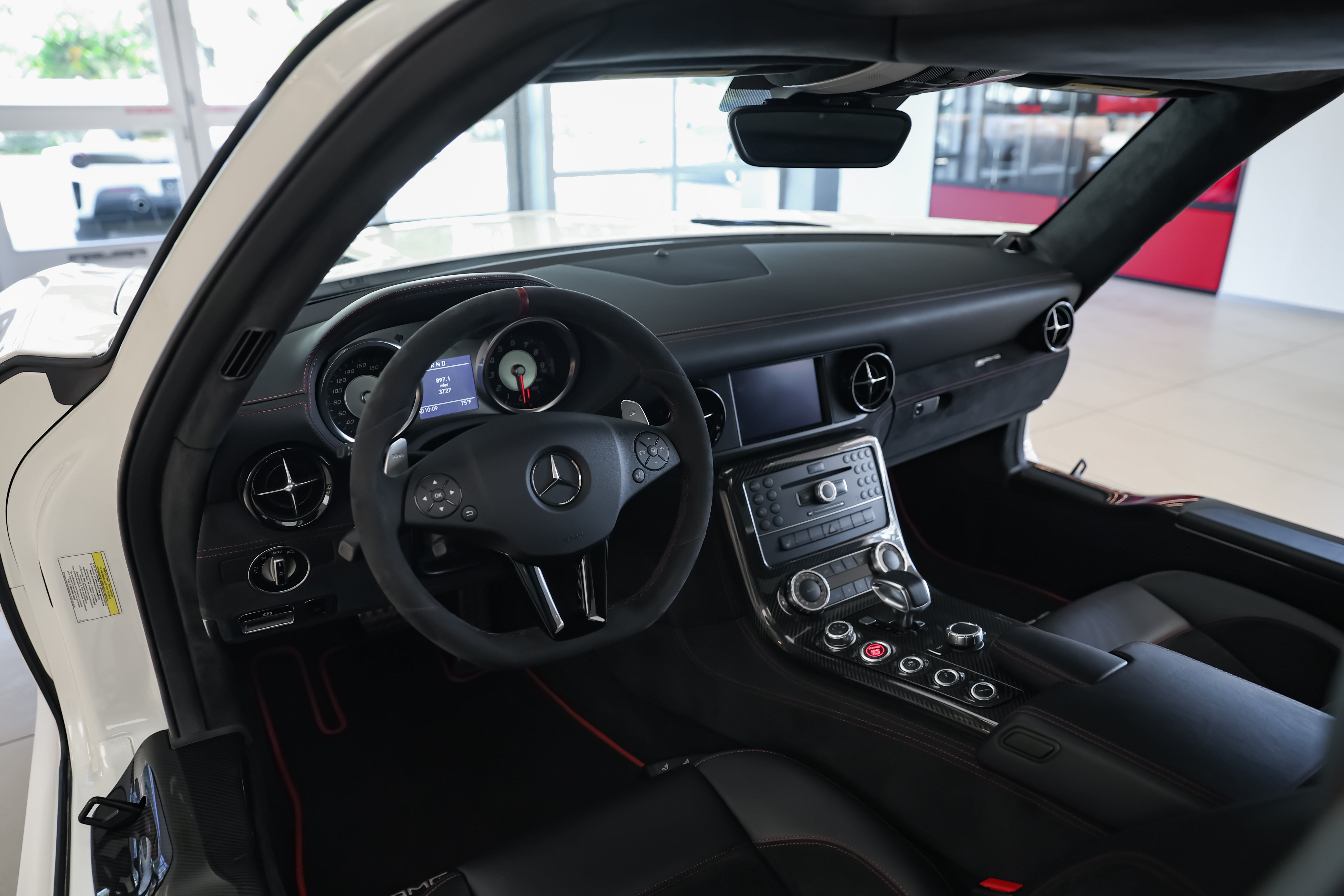 Used 2014 Mercedes-Benz SLS AMG Black Series image 12