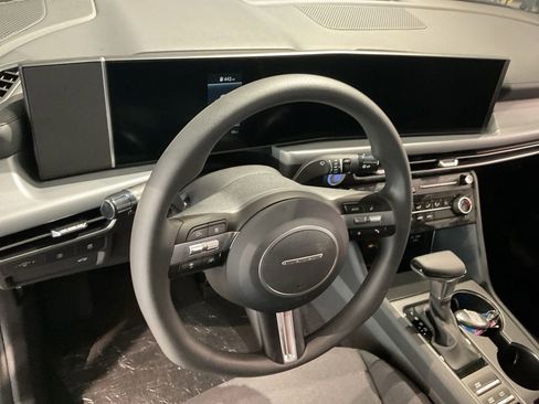 New 2025 Hyundai Sonata SE image 10