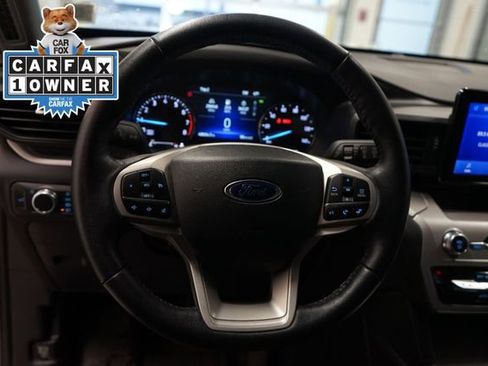 Used 2023 Ford Explorer XLT image 21