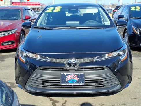 Certified 2023 Toyota Corolla LE image 2