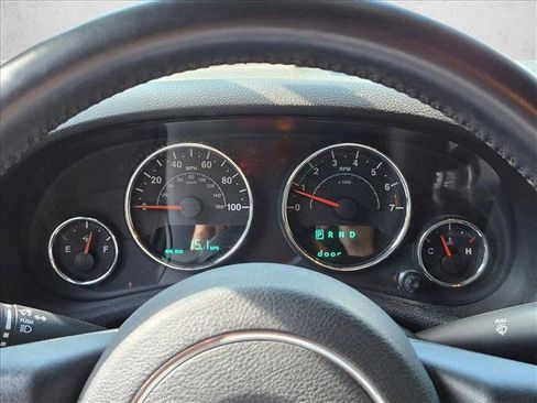 Used 2015 Jeep Wrangler Sport w/ Quick Order Package 24S AWD/4WD image 10