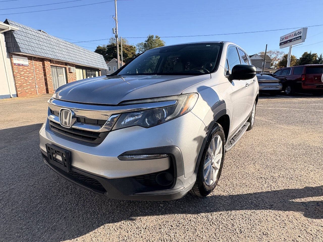 Used 2019 Honda Pilot LX image 2