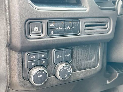 Used 2023 Chevrolet Tahoe RST AWD/4WD image 19