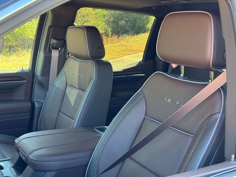 New 2026 GMC Sierra 1500 Denali w/ Denali Reserve Package image 18