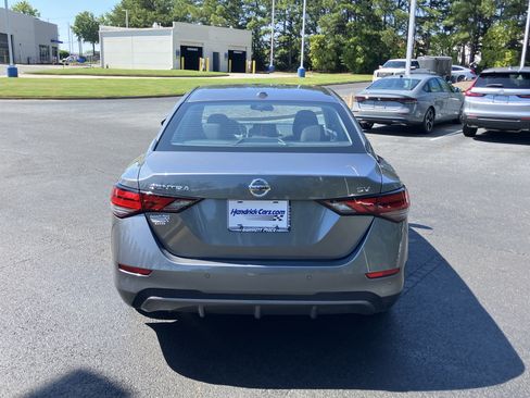 Used 2023 Nissan Sentra SV w/ All-Weather Package FWD image 9