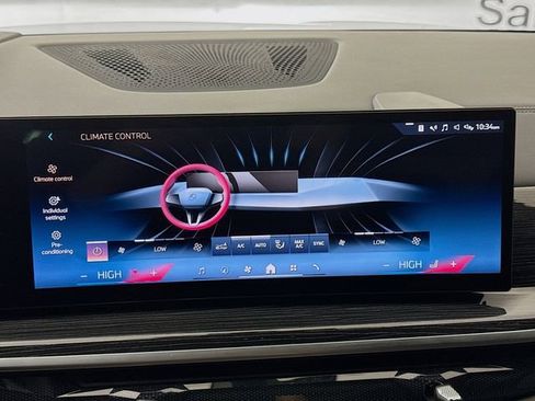 Used 2024 BMW X5 xDrive50e w/ M Sport Package image 16