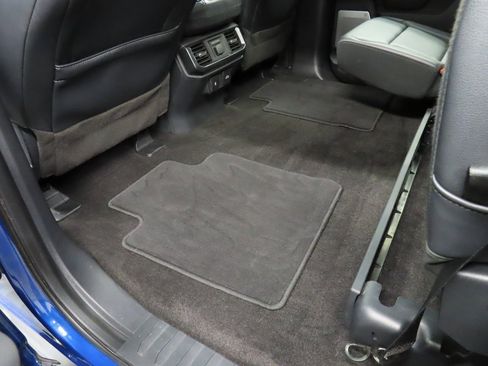 Used 2022 Ford F150 Lariat w/ Equipment Group 502A High image 54