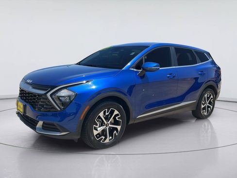 Used 2023 Kia Sportage EX FWD image 3
