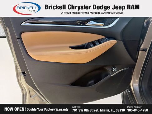 Used 2020 Buick Enclave Essence w/ LPO, Hit The Road Package FWD image 23