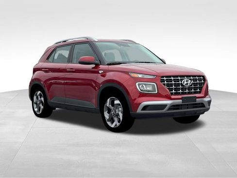 New 2025 Hyundai Venue SEL image 11