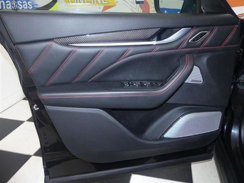 Used 2020 Maserati Levante GTS image 28