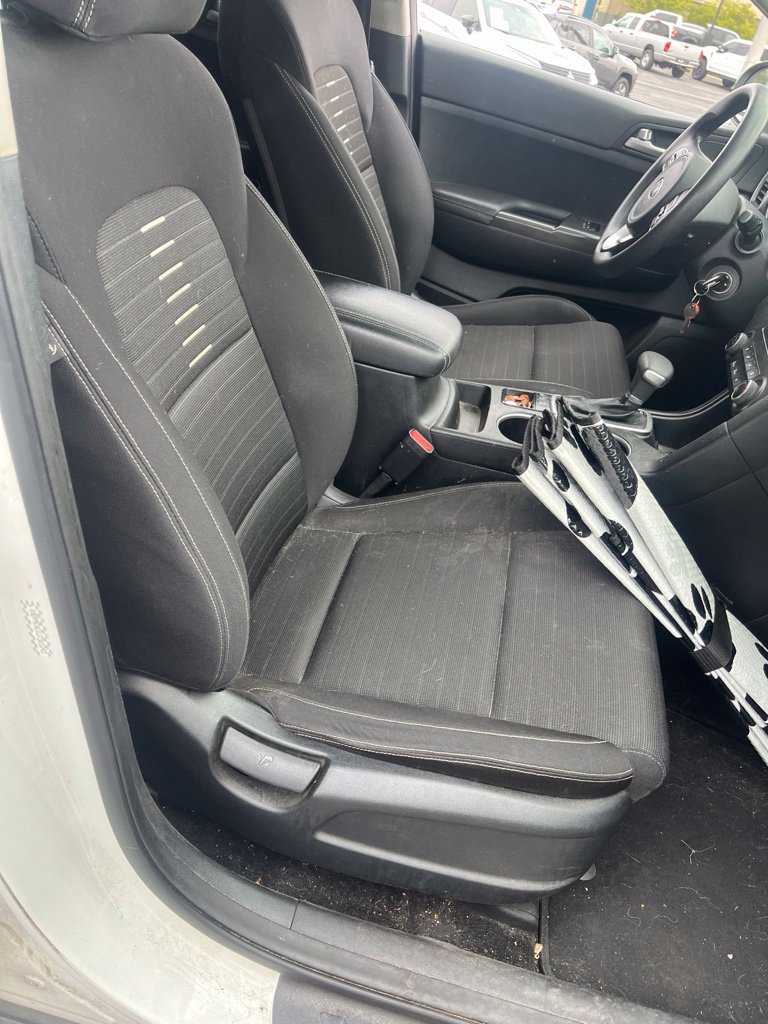 Used 2018 Kia Sportage LX AWD/4WD image 18