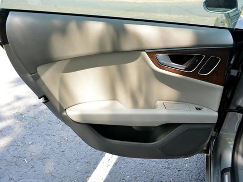 Used 2014 Audi A7 TDI Premium Plus w/ Driver Assistance Package image 12