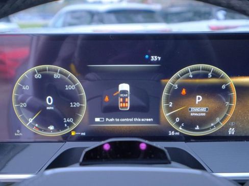 New 2025 INFINITI QX80 Sensory image 28