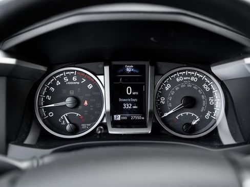 Used 2023 Toyota Tacoma w/ Trail Edition image 15